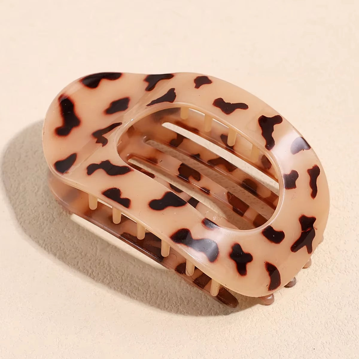 Clipia - Tie up your hair. Get rid of discomfort.