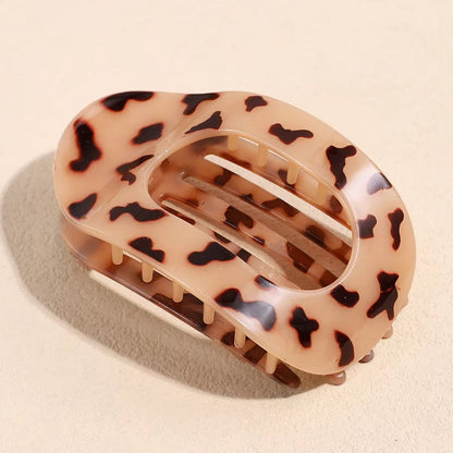 Clipia - Tie up your hair. Get rid of discomfort.